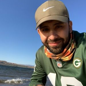 Meet your Posher, Kevin